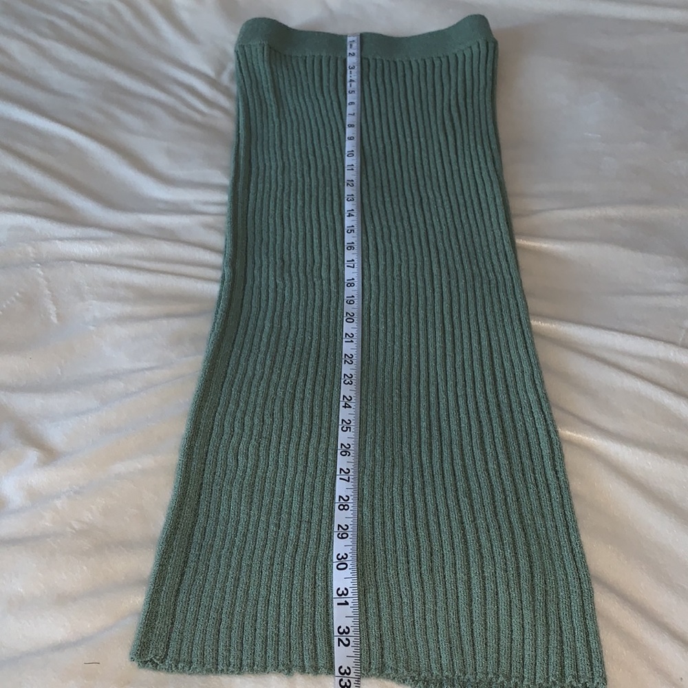 💥SOLD💥Anthropologie/Amadi Midi Sweater Skirt Set Size S - Picture 9 of 11